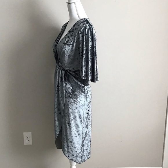 Velvet Crossover Dress ASO Alexis Rose in Schitt’s Creek - Picture 11 of 16